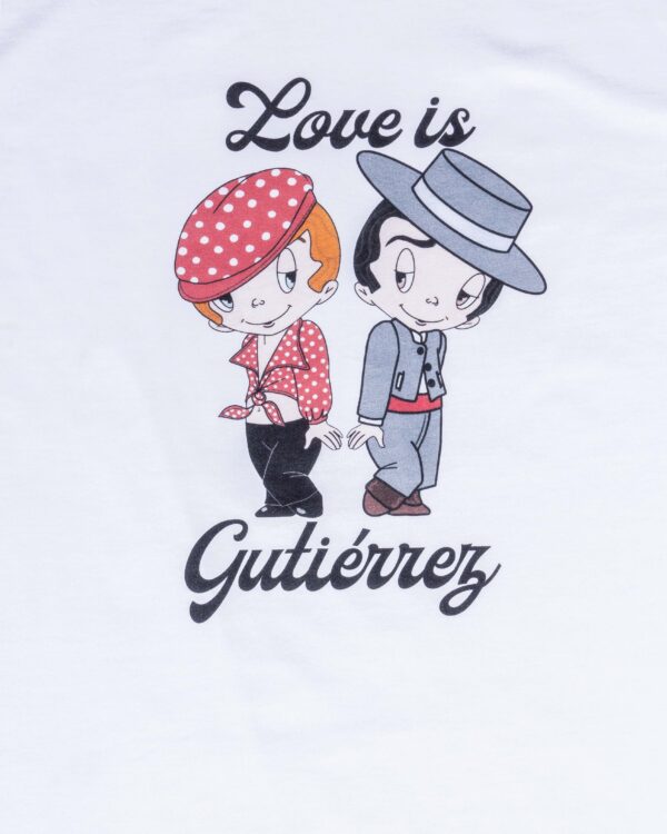 Camiseta Love is Gutiérrez A
