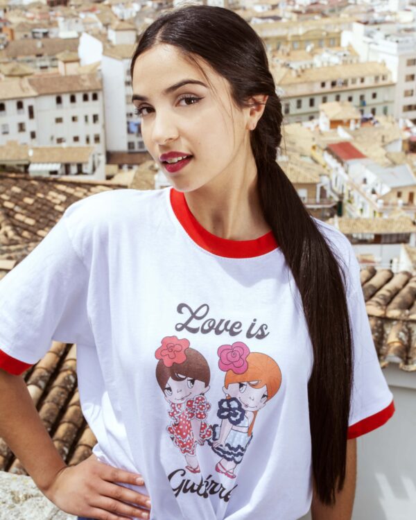 Camiseta Love is Gutiérrez C